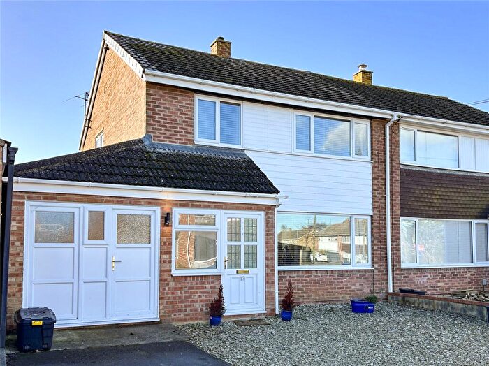 3 Bedroom Semi-Detached House For Sale In Hawkeridge Park, Westbury, BA13