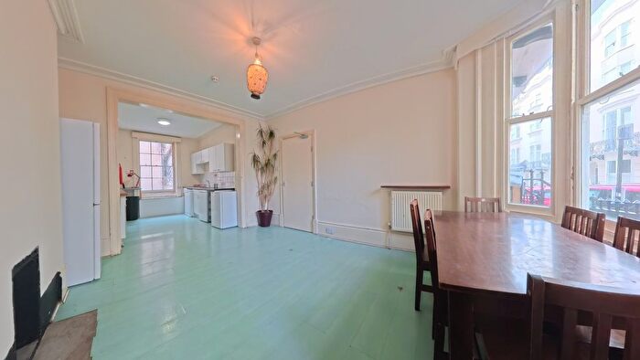 6 Bedroom Terraced House To Rent In Bloomsbury Place, Brighton, BN2