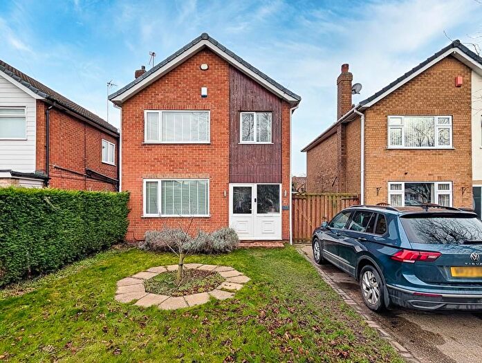 3 Bedroom Detached House For Sale In Park Road East, Calverton, Nottingham, NG14