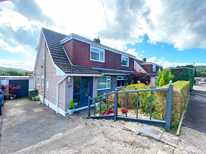 3 Bedroom Semi-Detached House For Sale In Heathlands, Ystrad Mynach, Hengoed, CF82