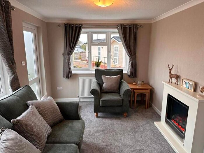 1 Bedroom Park Home For Sale In , Radcliffe On Trent, NG12