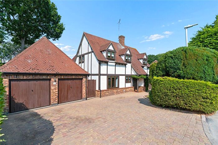 4 Bedroom Detached House For Sale In Prescott, Langdon Hills, Basildon, Essex, SS16