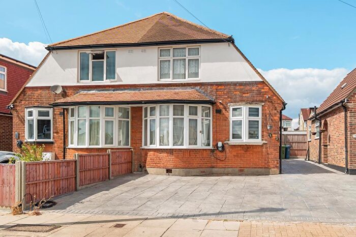 4 Bedroom Semi-Detached House To Rent In Roch Avenue, Edgware, HA8