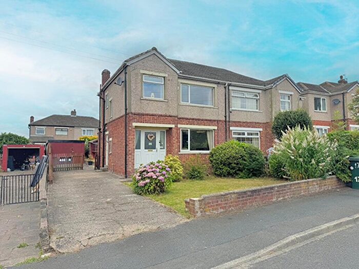 3 Bedroom Semi-Detached House For Sale In Belmont Rise, Low Moor, Bradford, BD12