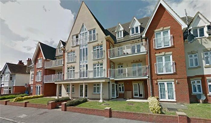 2 Bedroom Apartment To Rent In St. Mildreds Road, Ramsgate, CT11