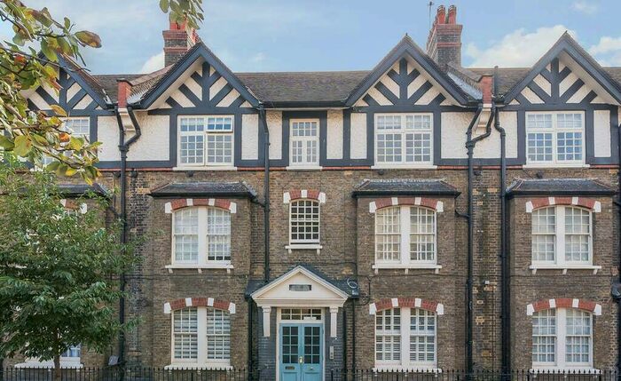 1 Bedroom Apartment To Rent In Burton Grove, London, SE17