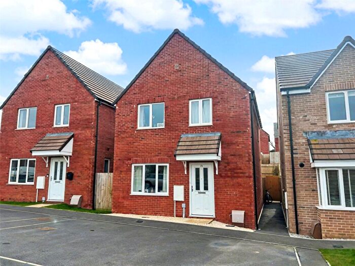 3 Bedroom Detached House For Sale In Catkins Close, South Molton, Devon, EX36