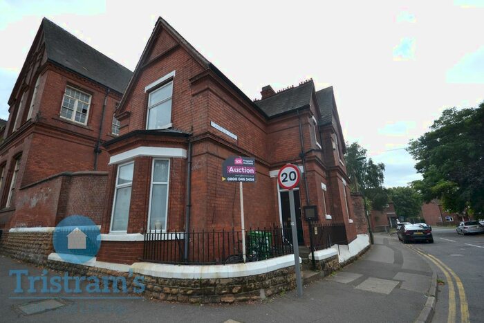 1 Bedroom Flat To Rent In Flat, The Old Schoolhouse, Nottingham, NG7