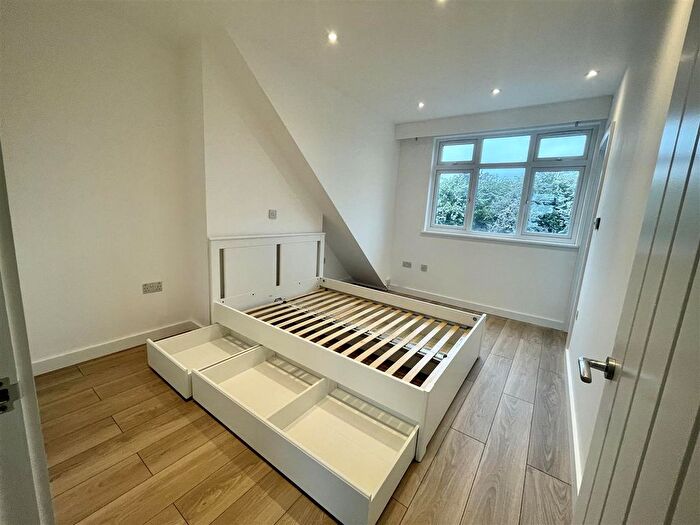 1 Bedroom Flat To Rent In B Blenheim Road, Harrow, HA2