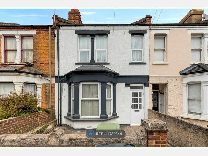 3 Bedroom Terraced House To Rent In Genesta Road, London, SE18