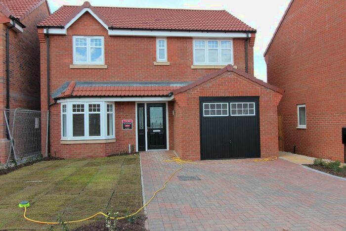 4 Bedroom Detached House To Rent In Griffon Drive, Hucknall, NG15