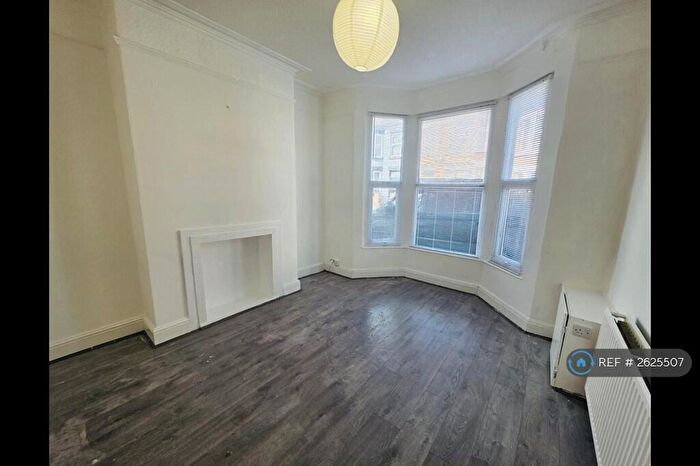 3 Bedroom Semi-Detached House To Rent In Skipton Road, Anfield, Liverpool, L4