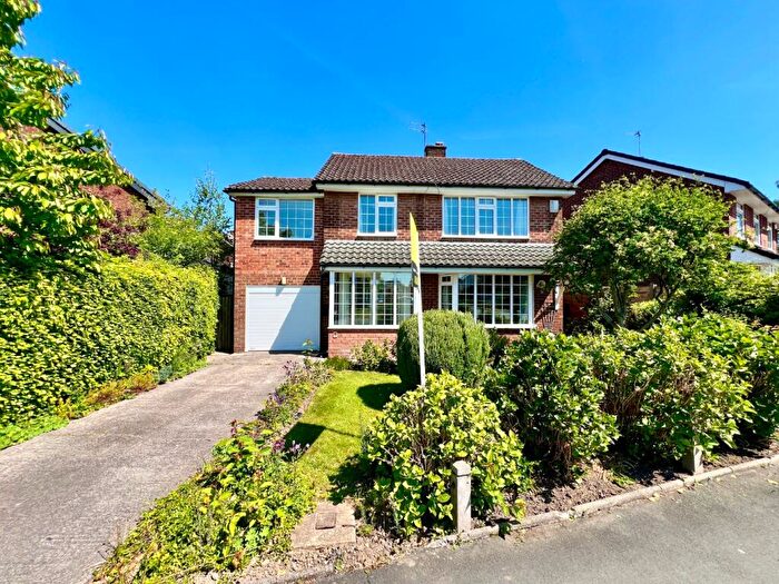 4 Bedroom Detached House For Sale In Gloucester Road, Poynton, Stockport, Cheshire, SK12