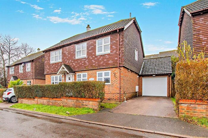 4 Bedroom Detached House For Sale In Weavering Street, Weavering, Maidstone, ME14