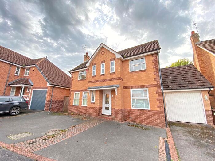 3 Bedroom House To Rent In Johns Lee Close, Loughborough, LE11