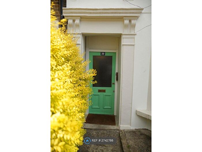 1 Bedroom Flat To Rent In Endwell Road, London, SE4