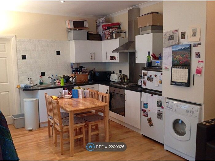 1 Bedroom Flat To Rent In St. Albans Road, Watford, WD24