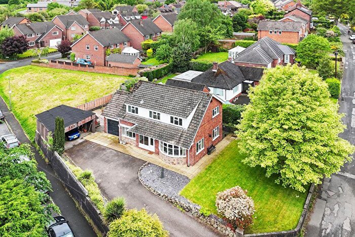 4 Bedroom Detached House For Sale In Howey Hill, Congleton, CW12