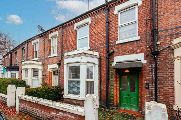 5 Bedroom Terraced House For Sale In Gladstone Road, Chester, CH1