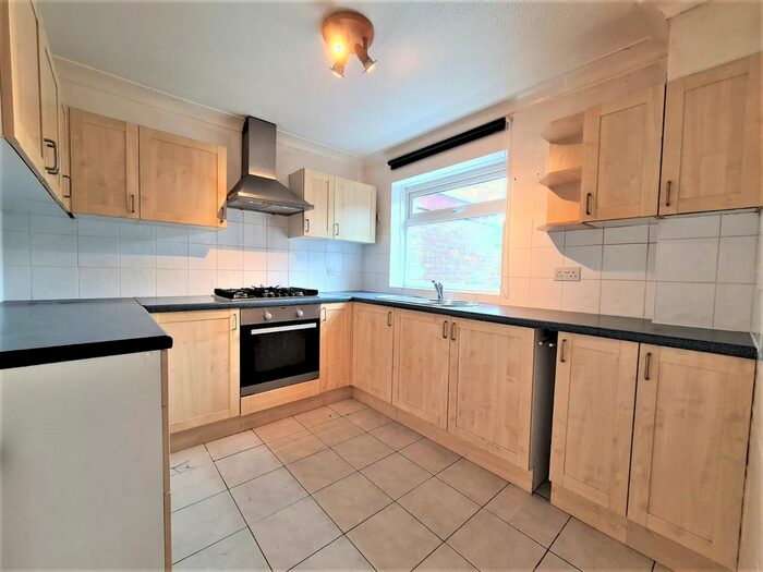 3 Bedroom Terraced House To Rent In Bridle Close, Sunbury-On-Thames, TW16