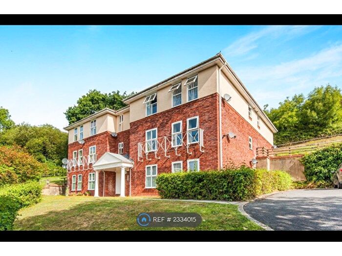 1 Bedroom Flat To Rent In Thorndale Courts, Exeter, EX4