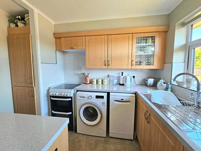 1 Bedroom Flat For Sale In Elm Lodge, Hopton Road, Cam, GL11