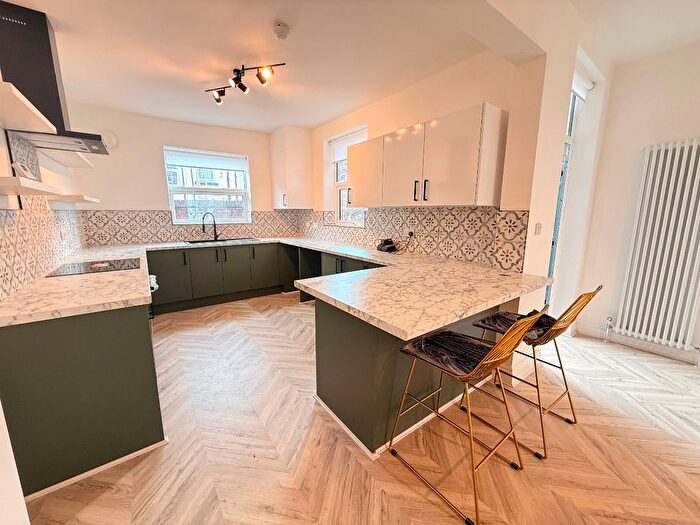 3 Bedroom Terraced House To Rent In Cotswold Street, Liverpool, L7