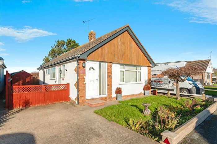 3 Bedroom Bungalow For Sale In Langford Drive, Kinmel Bay, Rhyl, Conwy, LL18