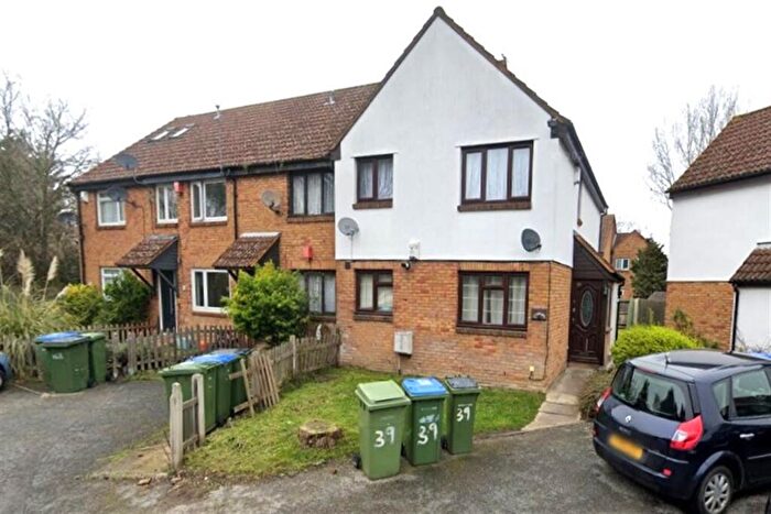 2 Bedroom Apartment To Rent In Bertrand Way, SE28