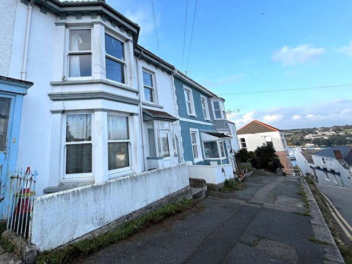 6 Bedroom Property To Rent In Trevethan Road, Falmouth, TR11