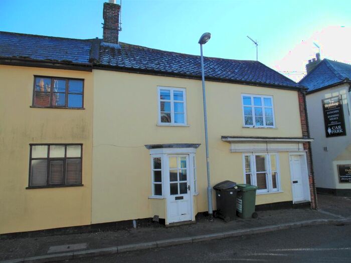 1 Bedroom Cottage To Rent In The Street, IP21