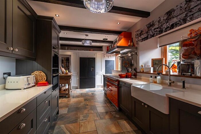 5 Bedroom Semi-Detached House To Rent In The Old Oast House, A Abbot's Road, Bristol, BS15