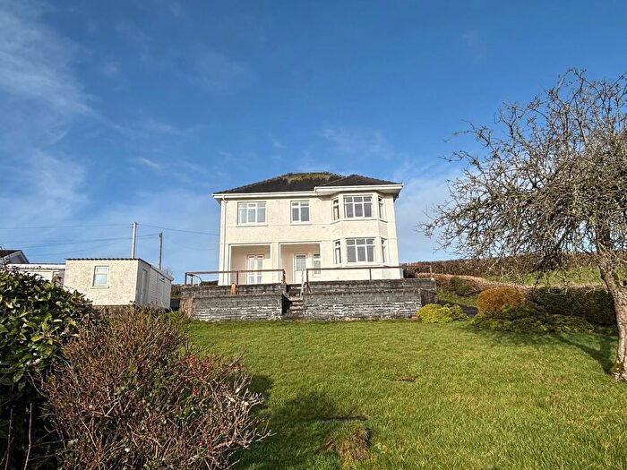 4 Bedroom Detached House For Sale In Broad Oak, Carmarthen, Carmarthenshire., SA32