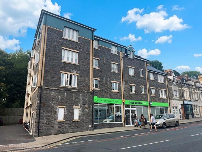 2 Bedroom Flat To Rent In St George, Church Road, BS5