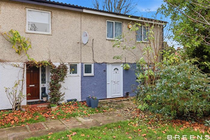 4 Bedroom End Terrace House For Sale In Agricola Place, Enfield, EN1