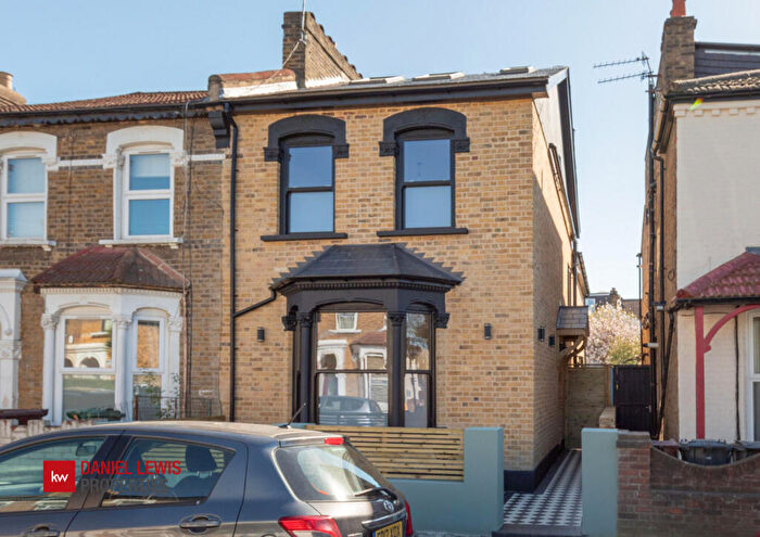 4 Bedroom End Of Terrace House For Sale In St. Georges Road, London, E10