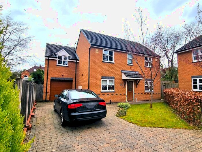 4 Bedroom Detached House To Rent In Burlish Avenue, Olton, Solihull, B92