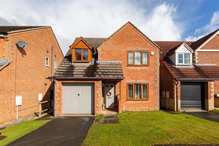 3 Bedroom Detached House For Sale In Bliss Close, Darlington, DL3
