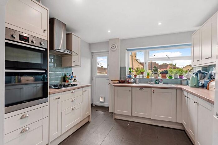 3 Bedroom End Of Terrace House For Sale In Brookside, Alderton, GL20