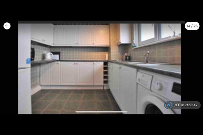 1 Bedroom Flat To Rent In Macclesfield House, London, EC1V