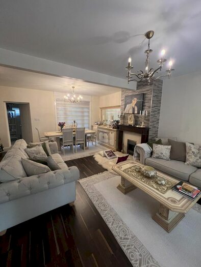 4 Bedroom Semi-Detached House To Rent In Larmans Road, Enfield, EN3