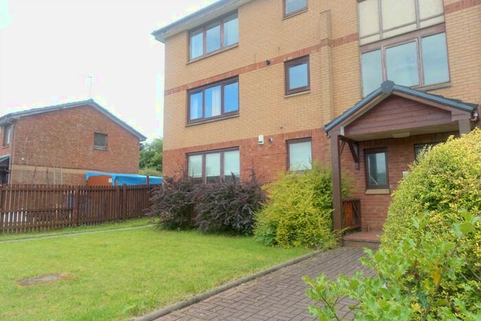 2 Bedroom Flat To Rent In Glencoats Drive, Paisley, PA3