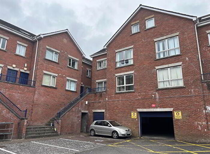 5 Bedroom Apartments To Rent In Fitzwilliam Square, Belfast, BT7