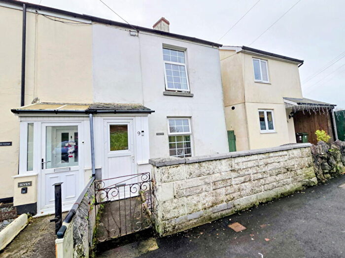 2 Bedroom End Of Terrace House For Sale In Frogmore Avenue, Plymouth, PL6