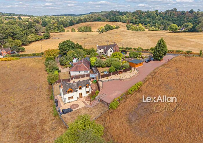 3 Bedroom Detached House For Sale In Sladd Lane, Wolverley, DY11