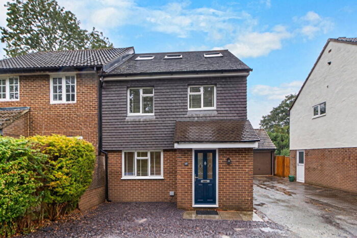 4 Bedroom Semi-Detached House For Sale In Springfield, East Grinstead, RH19