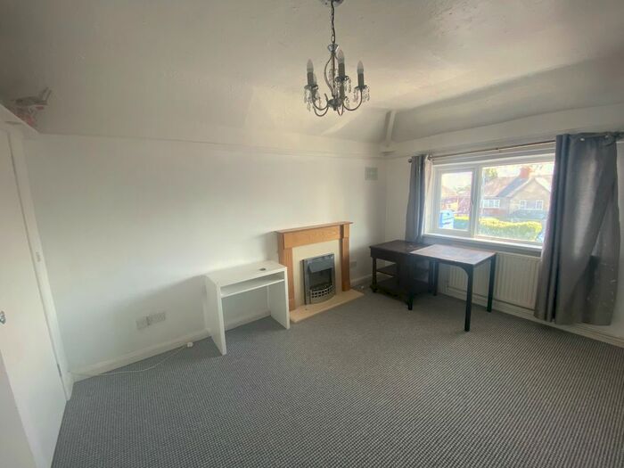 1 Bedroom Flat To Rent In Field Road, Bloxwich, Walsall, WS3