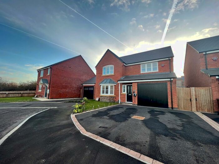 4 Bedroom Detached House For Sale In Lenton Road, Shepshed, Loughborough, LE12