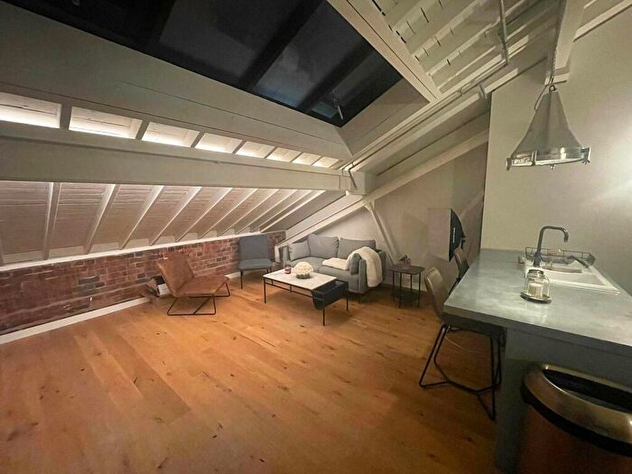 1 Bedroom Flat To Rent In Derwent House, Mary Ann Street, Birmingham, B3