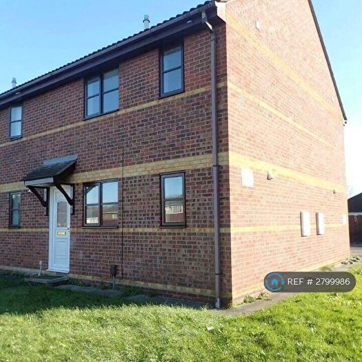 1 Bedroom End Of Terrace House To Rent In Riverview, Vange, Basildon, SS16